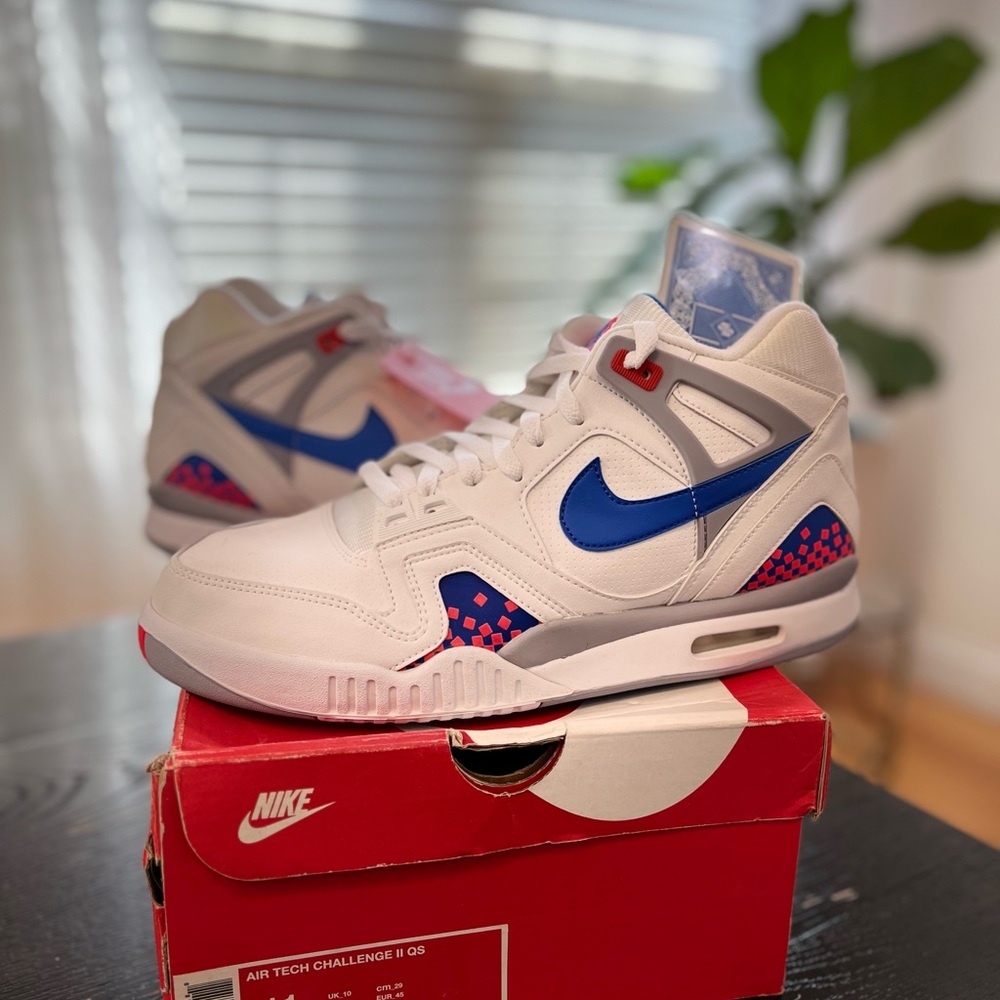 **999 Sample Tag** Nike Air Tech Challenge II QS Pixel Court Size 11